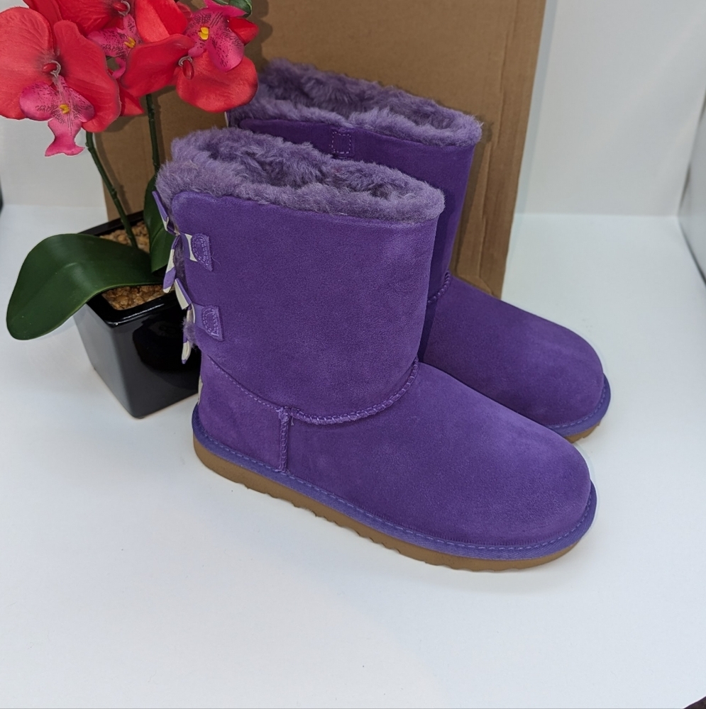 UGG Boots NEW Kids Bailey Bow Striped Girls Purple sizes 3,4,5